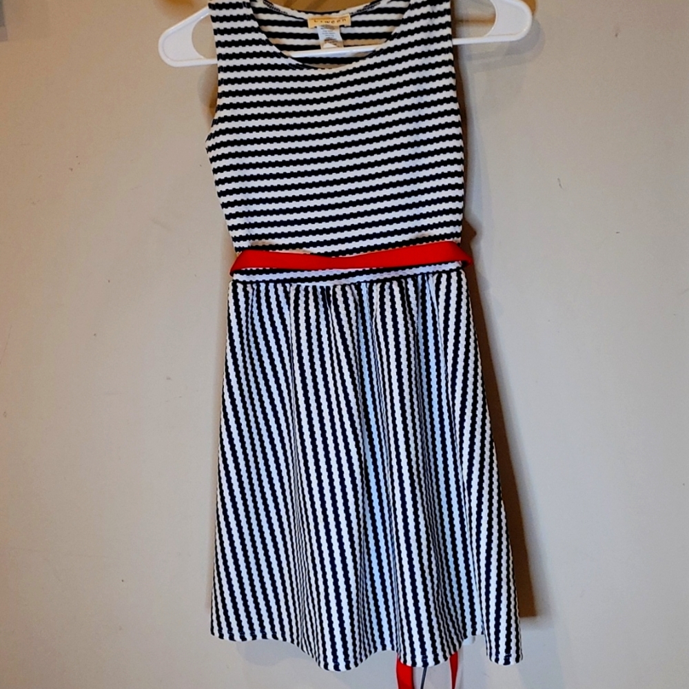 Girls size 10, perfect condition used, blue, white dress.